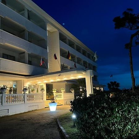 Domizia Palace Hotel Байя-Домиция Экстерьер фото